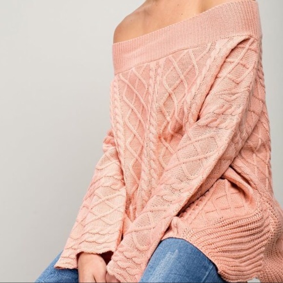 LAST 1️⃣ Off Shoulder Sweater - Picture 4 of 8